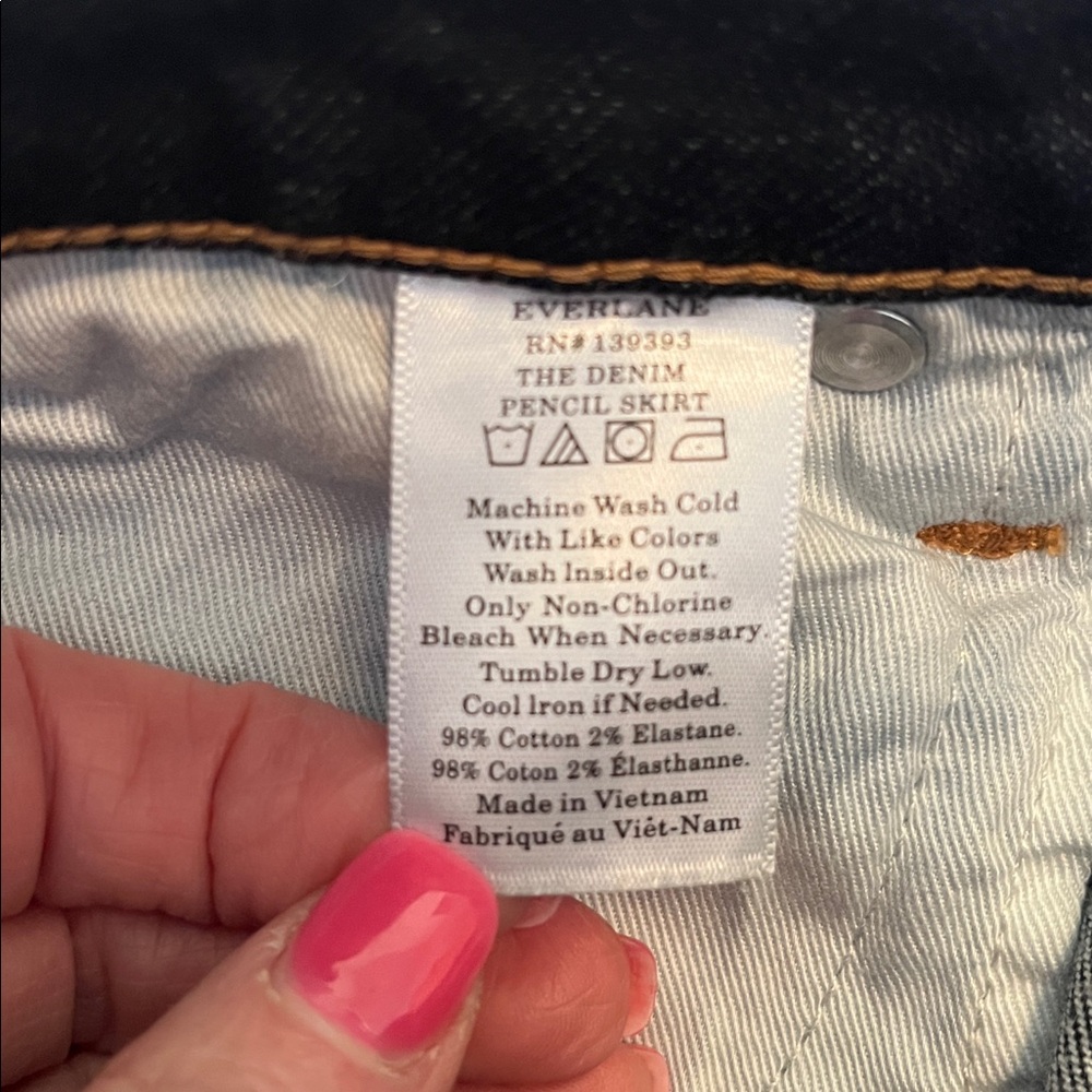 Everlane Denim Pencil Skirt - Picture 8 of 8
